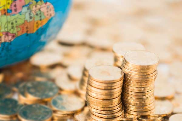 午盘:美股走低科技股领跌 纳指下跌380点